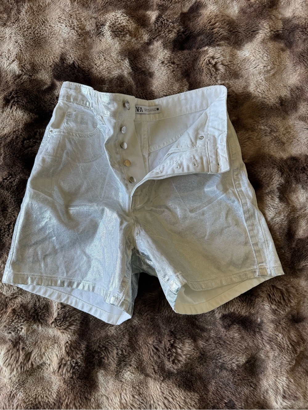 Zara White High-Rise Button-Fly Denim Shorts